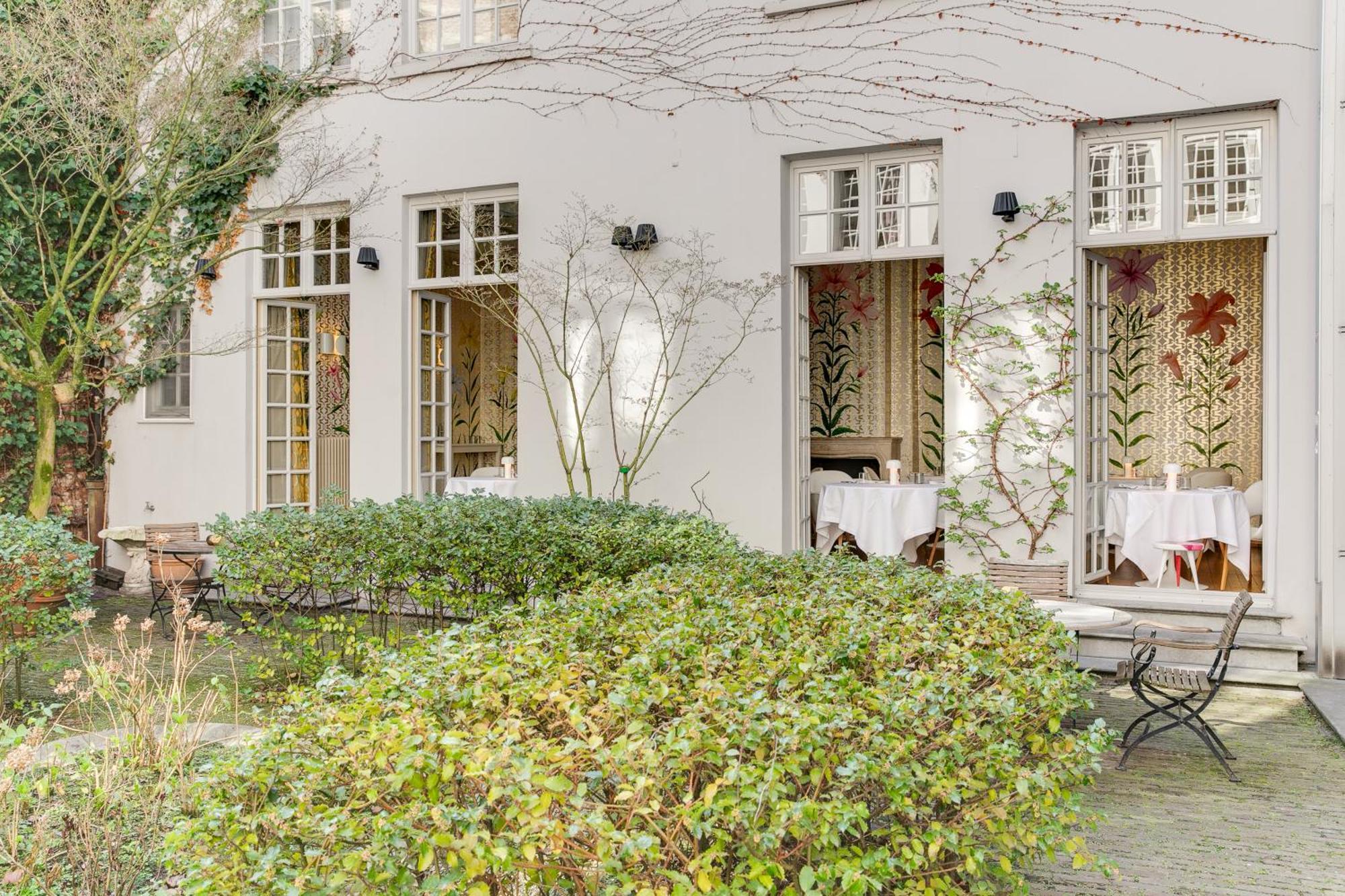Small Luxury Hotel De Witte Lelie 안트베르펜 외부 사진